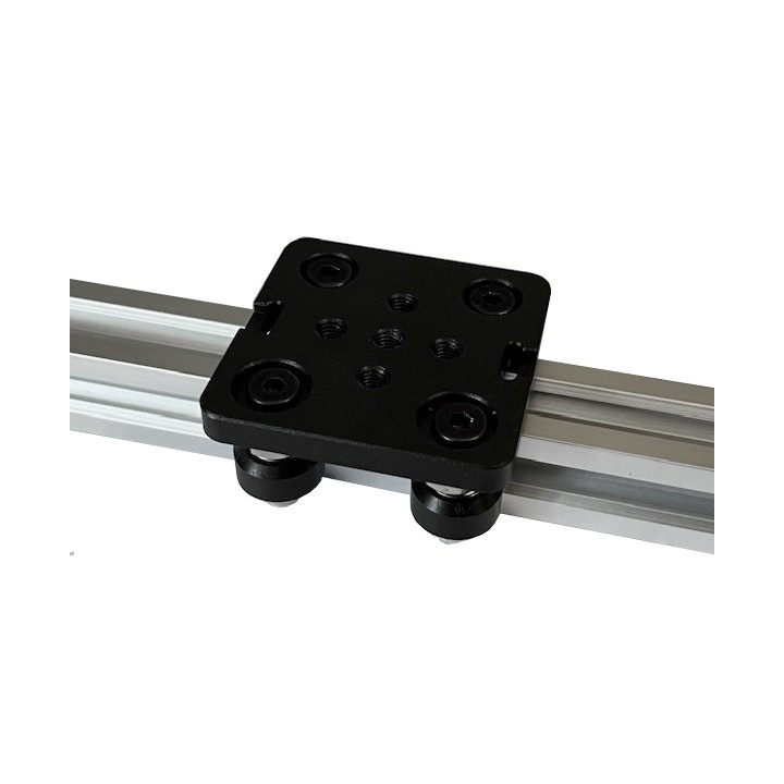 Exemple d'utilisation du Petit chariot mobile 4 roues pour profilés 20x20