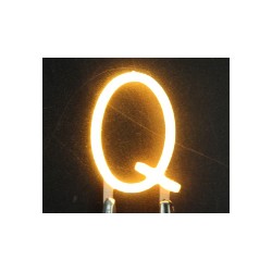 Lettre Q en led filament rigide ( blanc chaud )