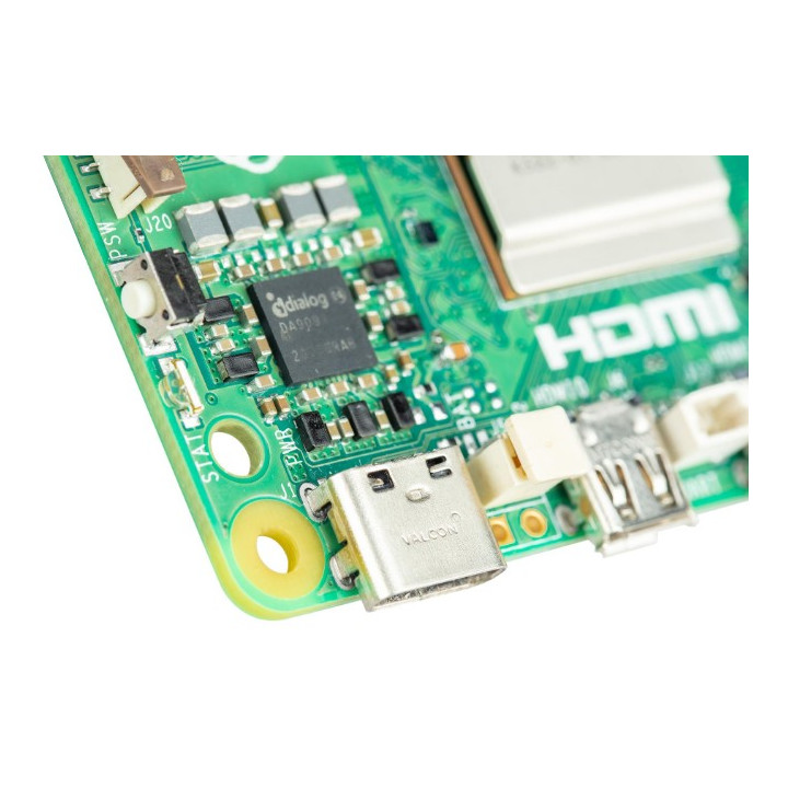 Détail du bouton power et horloge RTC de la Raspberry PI 5 - 8 GB