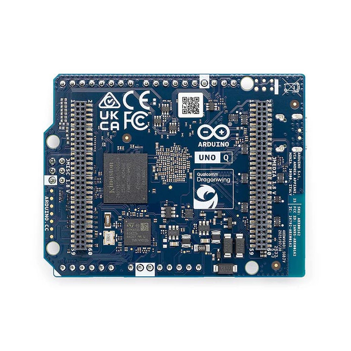 Vue de dessous de la carte Arduino UNO Q ABX00162
