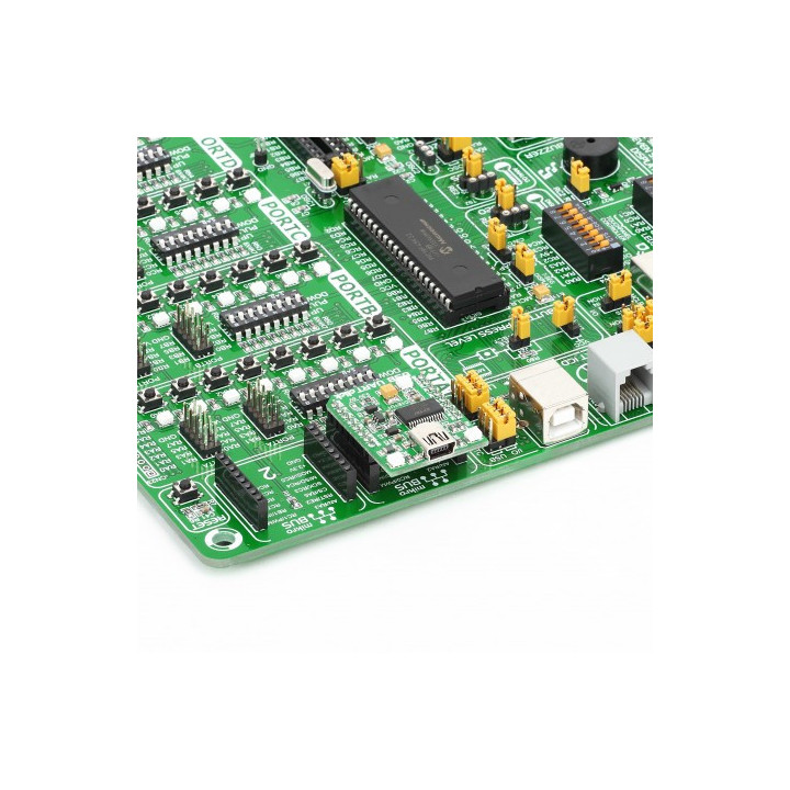 Exemple d'utilisation du module USB UART Click Board