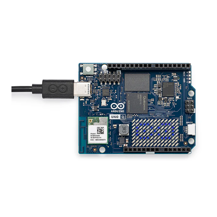 Connexion de l'arduino UNO Q ABX00162 version 4 Go