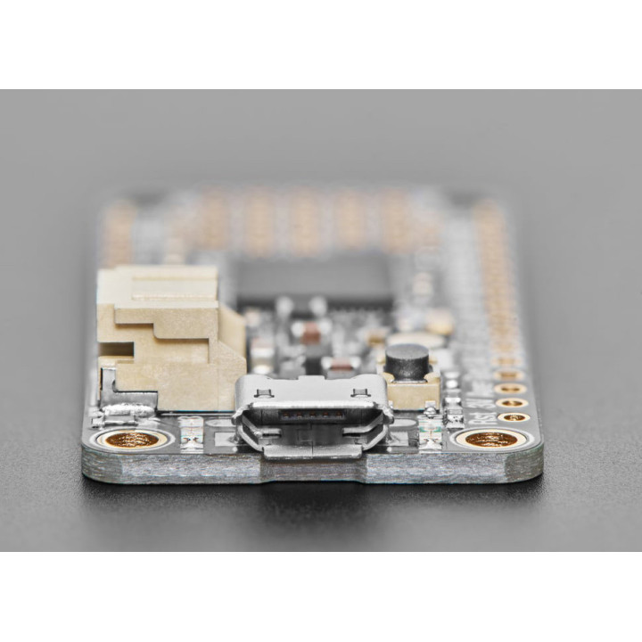 Vue du connecteur du module Feather M4 Express avec ATSAMD51