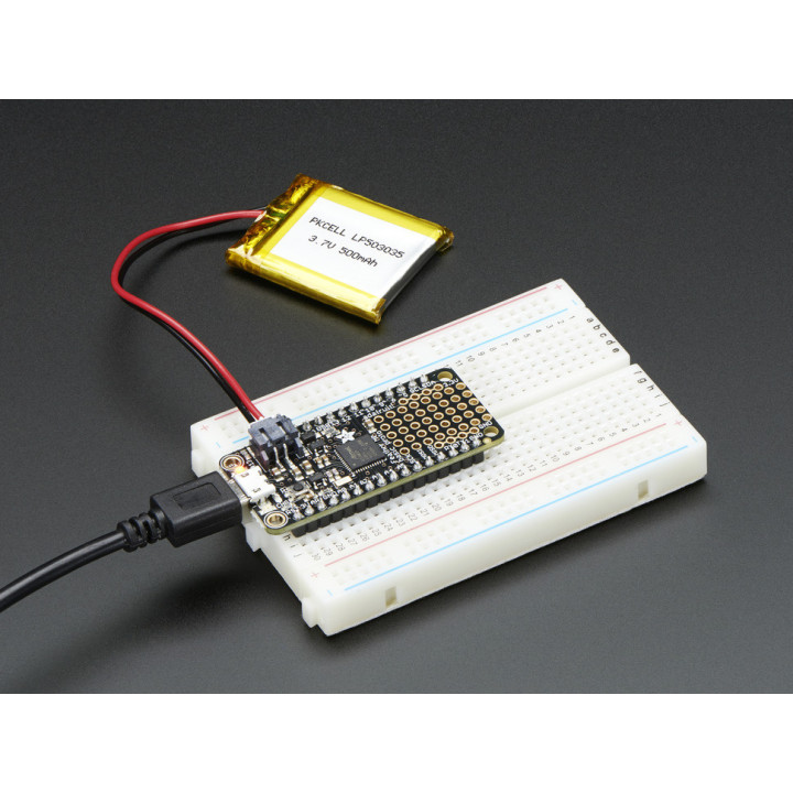 Exemple d'utilisation du Module Feather M0 Basic Proto (breadborad et accus non livés)
