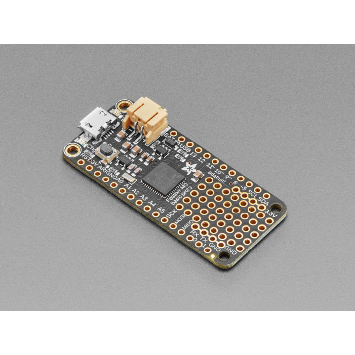 Vue de côté du Module Feather M0 Basic Proto