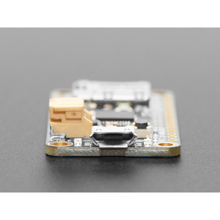 Vue du connecteur USB du module Feather 32u4 Adalogger - 2795