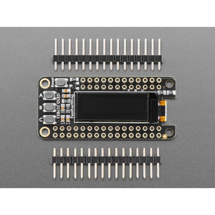 Module FeatherWing OLED - 2900 avec ses connecteurs