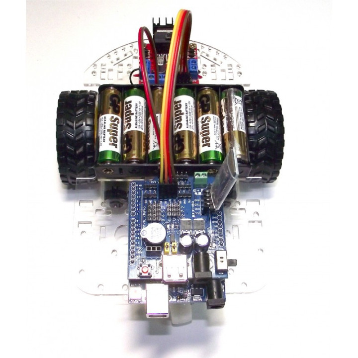 Survol du robot Bluetooth C-9878 (piles non livrées)