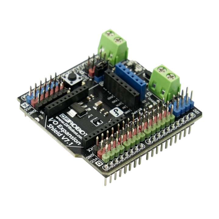 Gros plan de la carte Shield E/S Gravity V7.1 pour Arduino®
