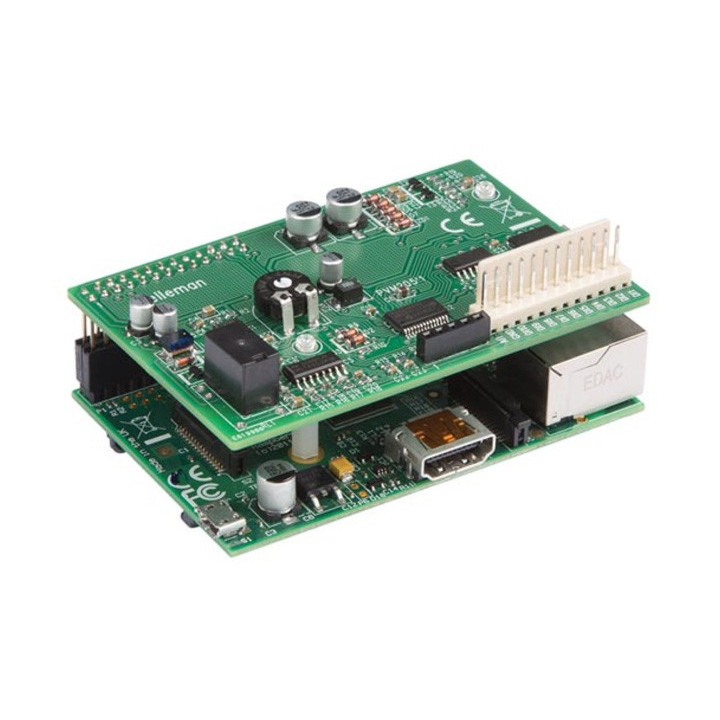 La platine Shield oscilloscope et analyseur logique associée à une carte Raspberry