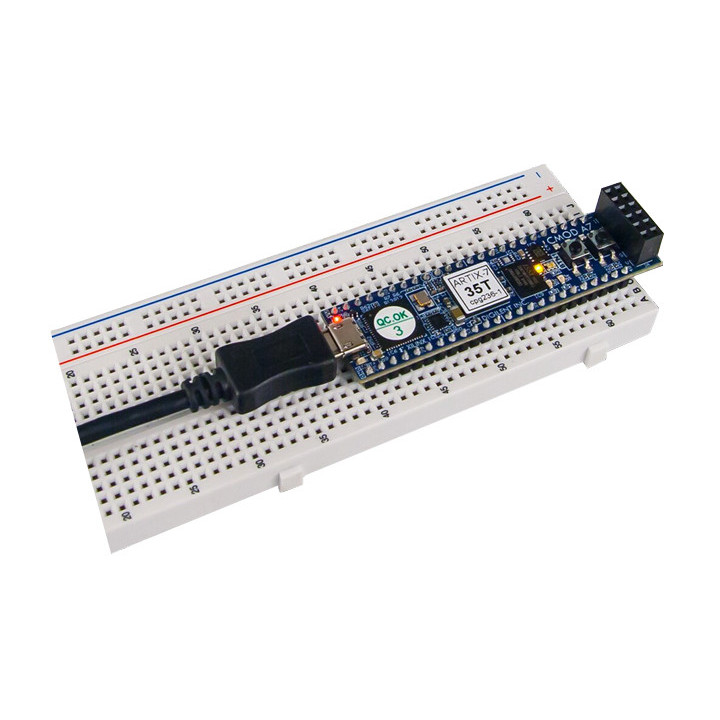 Utilisation du module de développement FPGA Digilent Cmod A7-35T sur une carte breadboard