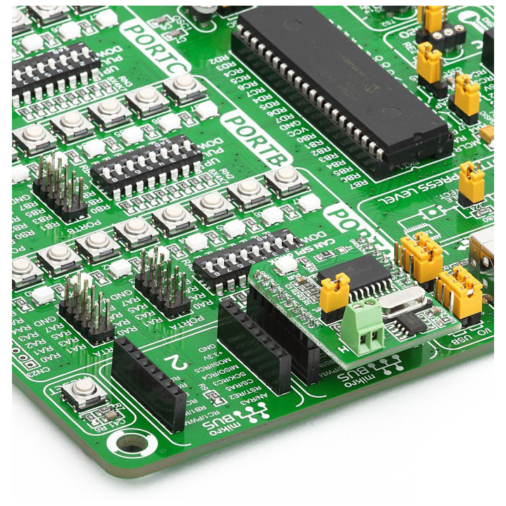 Exemple d'utilisation du module CAN SPI Click Board - MIKROE-988