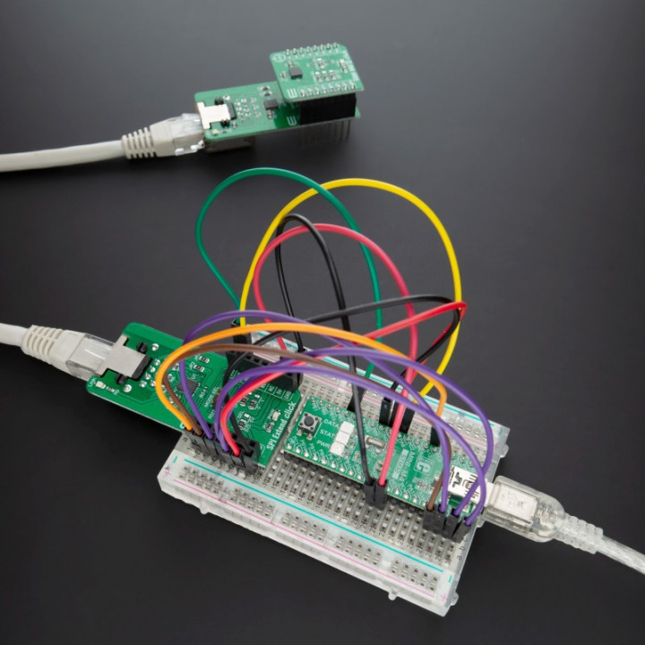 Exemple d'utilisation du module SPI Extend Click - MIKROE-4184 sur une breadboard