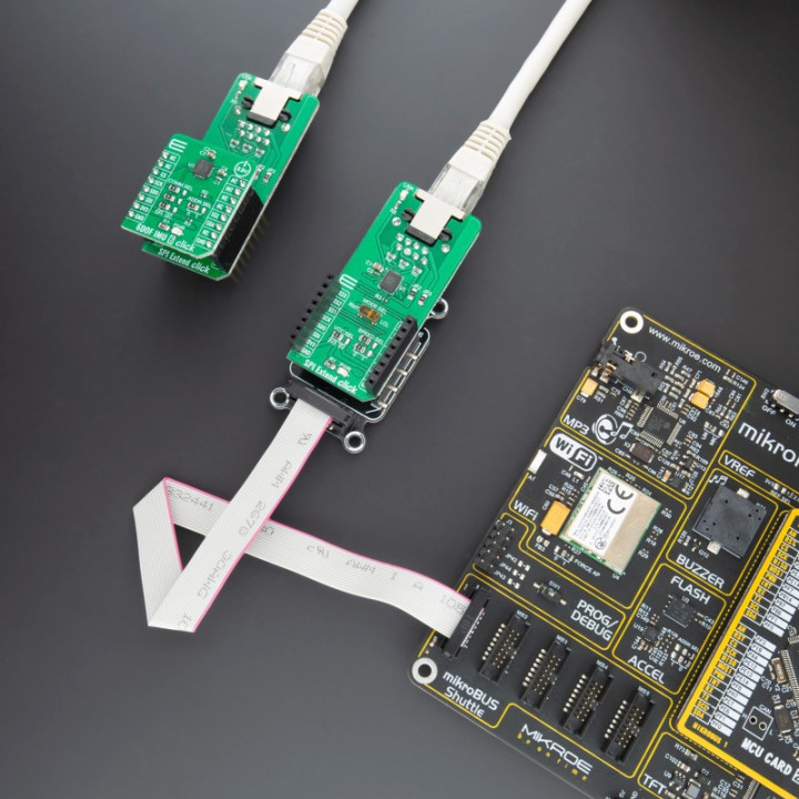 Exemple de raccordement du module SPI Extend Click - MIKROE-4184 sur une breadboard