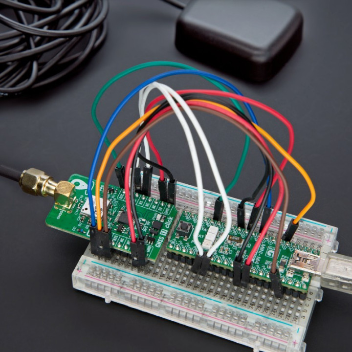 Utilisation sur une breadboard du module GNSS 17 click - M20071- MIKROE-6176