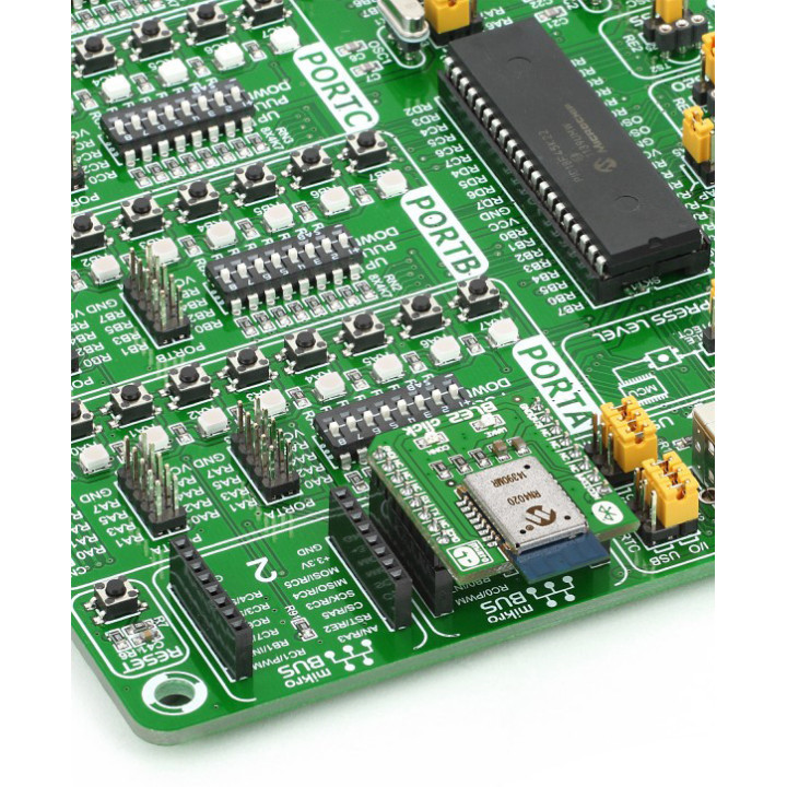 Utilisation du module Bluetooth BLE2 Click - RN4020 - MIKROE-1715