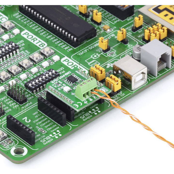 Exemple d'application du module DIGI POT Click Board - MCP41010 - MIKROE-923