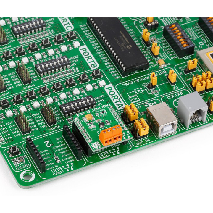 Exemple d'application du module DIGI POT 2 Click board TPL0501 - MIKROE-2332