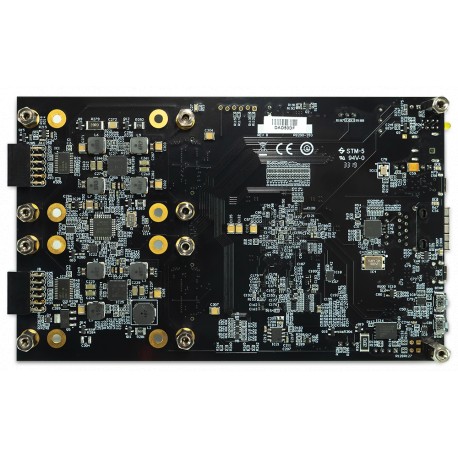 Vue de dessous de la carte de développement SoC Zynq-7000 Eclypse Z7 Vue de dessous de la carte de développement SoC Zynq-7000 Eclypse Z7