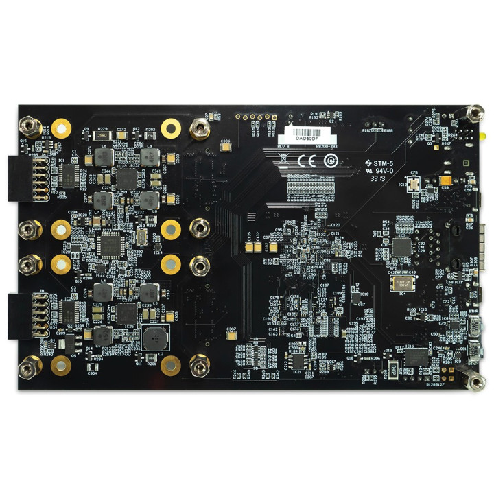 Vue de dessous de la carte de développement SoC Zynq-7000 Eclypse Z7