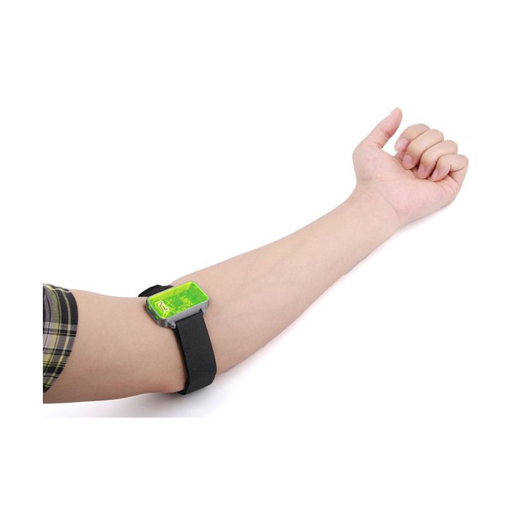 Mesure du rythme cardiaque sur le bras 101020082