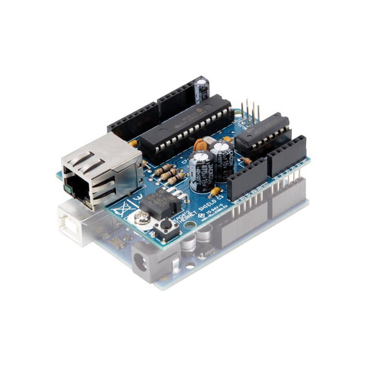 Ethernet shield (en kit) montée sur un Arduino® (non livré)