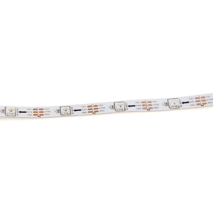 Gros plan sur les leds du ruban à Leds RVB adressables (100 cm) 13406