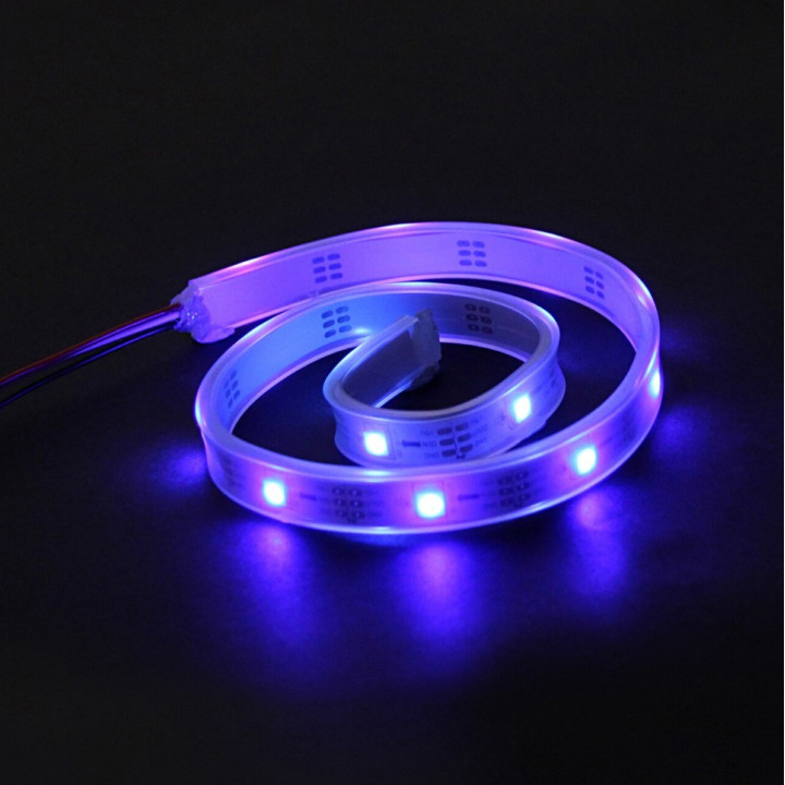 Autre exemple d'utilisation du ruban à Leds RVB adressables (100 cm) 13406
