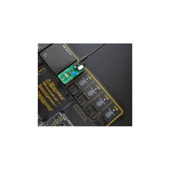 Utilisation du générateur DTMF Click MIKROE-4298