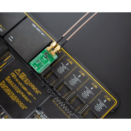 Exemple d'utilisation du module CLOCK GEN 4 click MIKROE-4300 Exemple d'utilisation du module CLOCK GEN 4 click MIKROE-4300