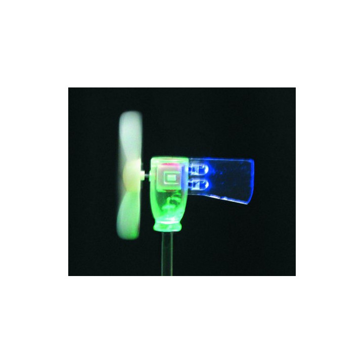 Les leds RGB de la mini éolienne avec Led RGB C-0210