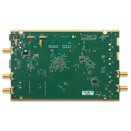Vue de dessous de la plate-forme radio logiciel Ettus USRP B200 Vue de dessous de la plate-forme radio logiciel Ettus USRP B200