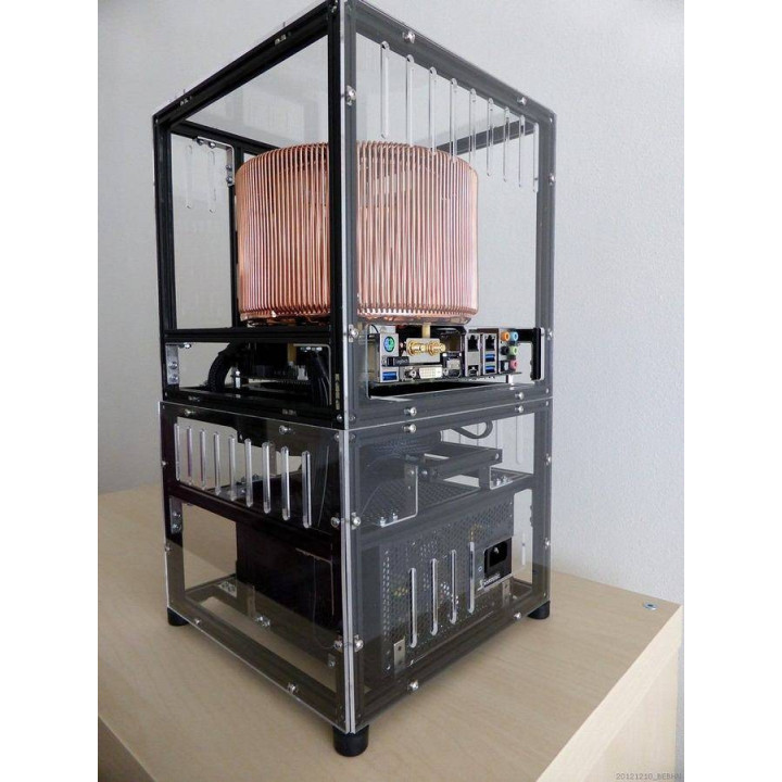 Exemple de réalisation faites avec plusieurs starter kit MakerBeam Regular noir