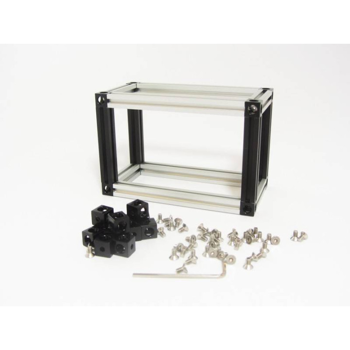 Exemple de réalisation avec plusieurs starter kit MakerBeam Premium - Deluxe noir
