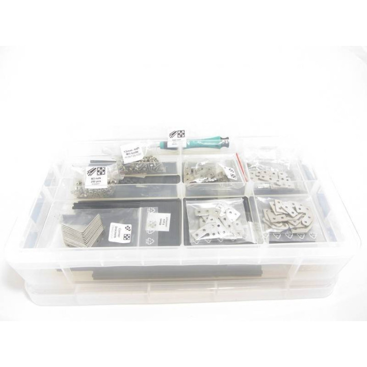 Vue de dessus de la mallette du starter kit MakerBeam Premium - Deluxe noir