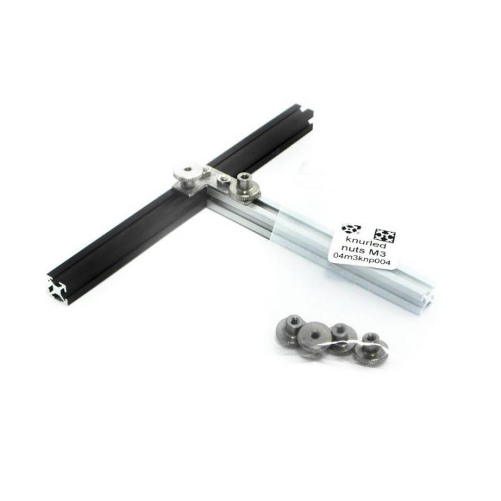 Exemple de fixationde profilé MakerBeam avec des écrous M3 à molette de serrage DIN466 MakerBeam 100382