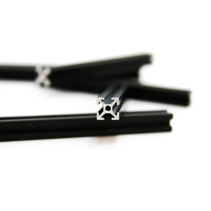 Vue en coupe des profilés MakearBeam aluminium noire 300 mm