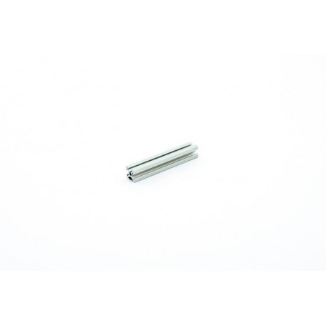 Vue d'un profilé MakearBeam aluminium claire 60 mm Vue d'un profilé MakearBeam aluminium claire 60 mm