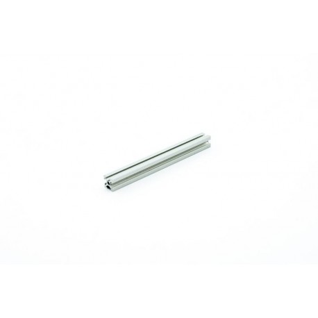 Détail d'un des profilés MakearBeam aluminium claire 100 mm