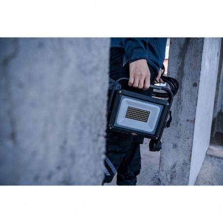 Lampe de construction LED mobile JARO 14060 M / Lampe de travail LED 100W pour l’extérieur (projecteur LED avec câble de 5m, - Lampe de construction LED mobile JARO 14060 M / Lampe de travail LED 100W pour l’extérieur (projecteur LED avec câble de 5m, -