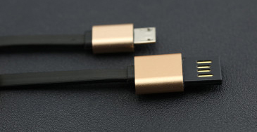 Détail du cordon USB pour carte LattePanda